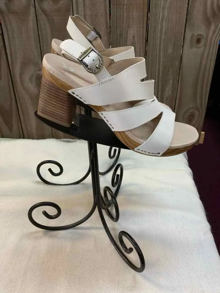 DANSKO SHOES 11 Cream Sandals